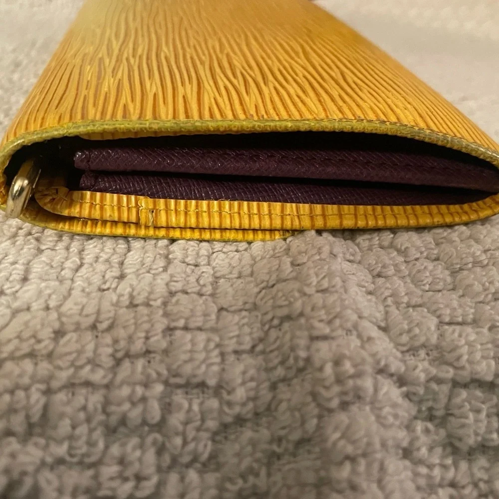Louis Vuitton Epi Long Wallet